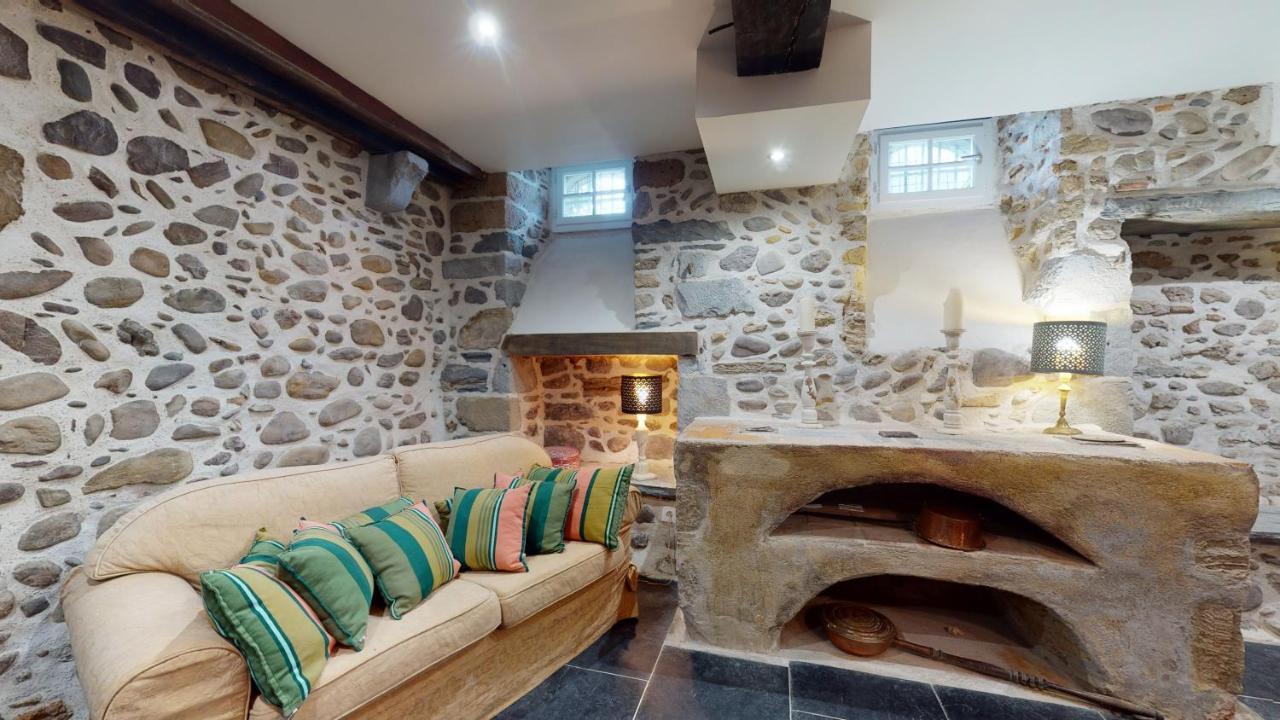 Chateau Porthos Tranquillite Des Pyrenees Lanne-en-Baretous Exterior foto