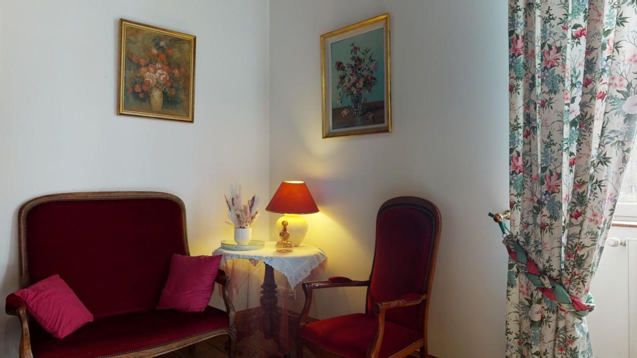 Chateau Porthos Tranquillite Des Pyrenees Lanne-en-Baretous Exterior foto