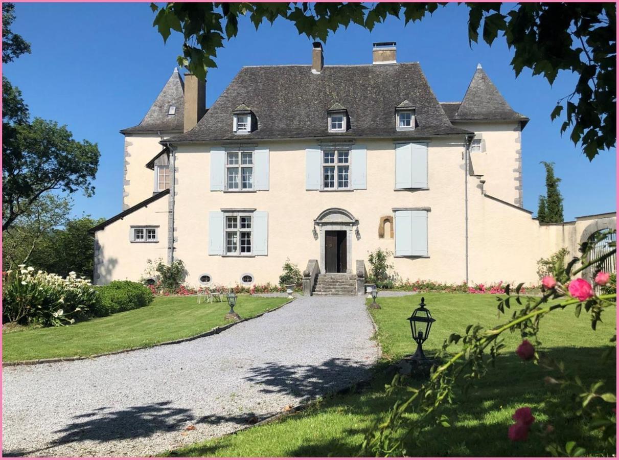Chateau Porthos Tranquillite Des Pyrenees Lanne-en-Baretous Exterior foto